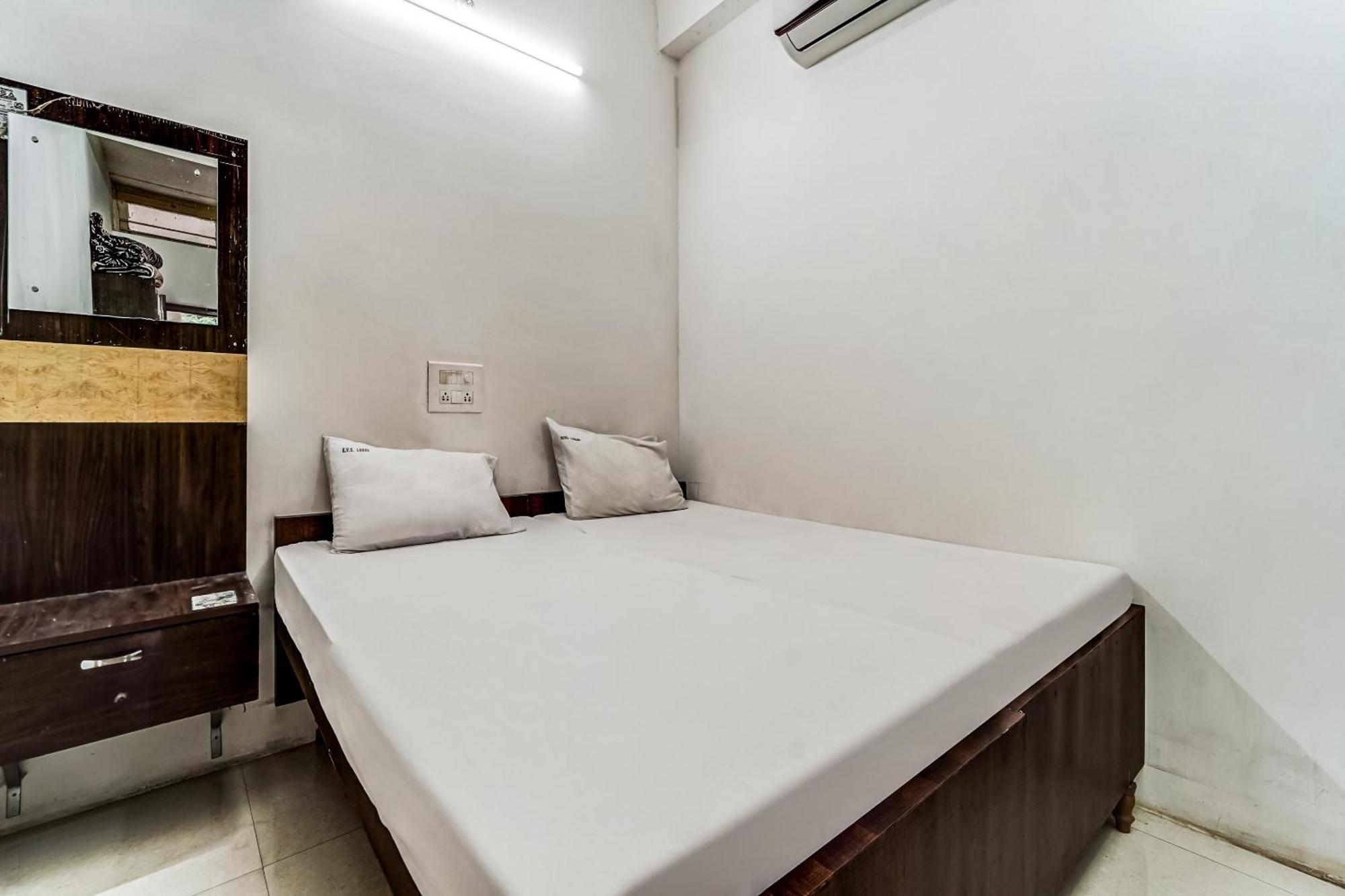Hotel O Solar Inn Tirupati Buitenkant foto